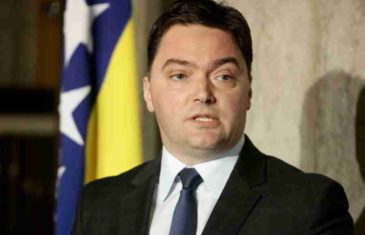 ŠTA SE IZA BRDA VALJA: Hoće li srpski politički predstavnici napustiti državne institucije…