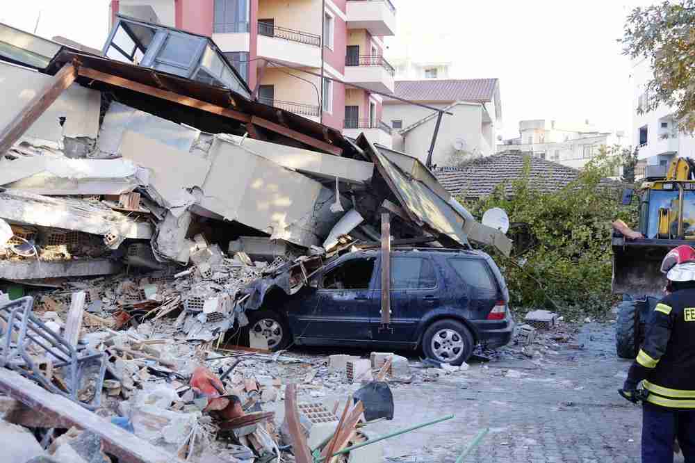 Cijela porodica stradala u zemljotresu u Albaniji: Poginuli otac, majka i sin!