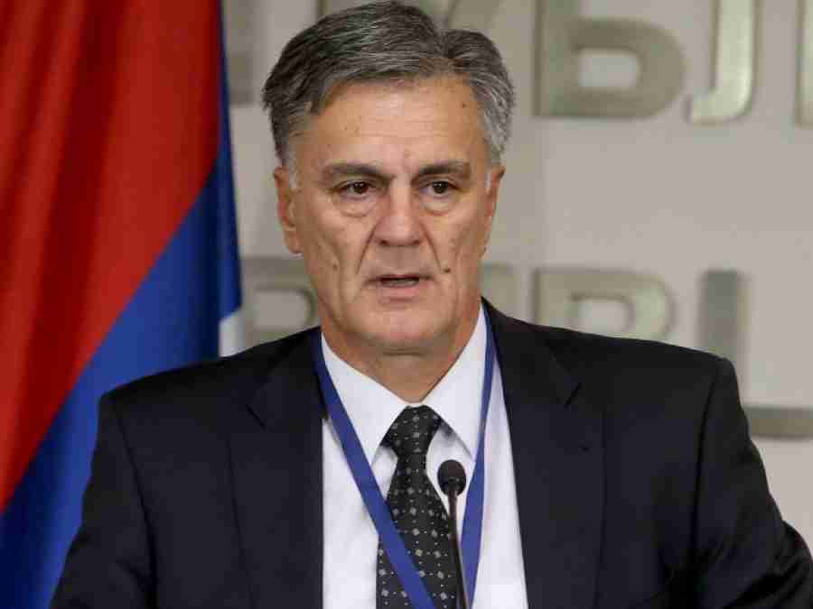 Ministar policije RS izmislio dijelove rezolucije o Srebrenici pa zaprijetio: Opstanak BiH je upitan. RS će odlučno odgovoriti