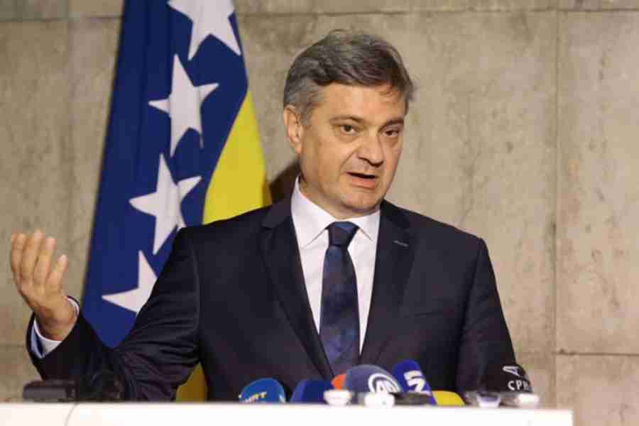 DENIS ZVIZDIĆ OTKRIVA: “Dodik bi vrlo rado odustao od tog uslova, ali mu cijelo vrijeme iznad glave visi..”