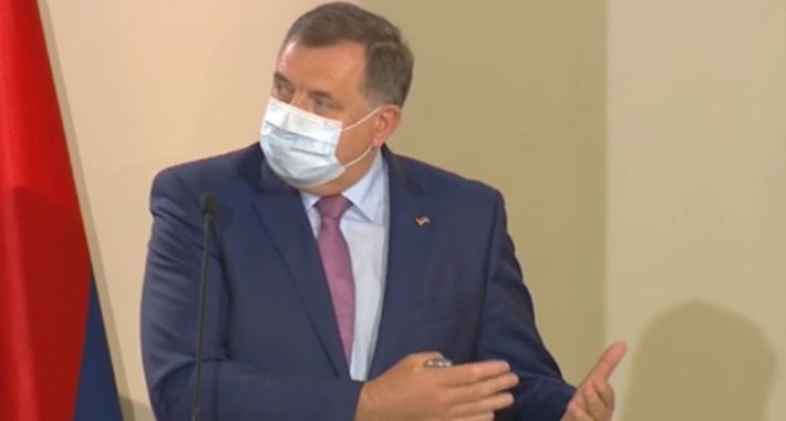 BURNO NA SJEDNICI NSRS-a: Milorad Dodik u napadu bijesa priznao da prisluškuje opoziciju!