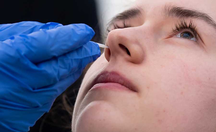 SAD JE SVE JASNO: Stručnjaci otkrili zašto koronavirus prouzrokuje gubitak čula mirisa, ali i zašto se u nekim slučajevima više ne vraća…