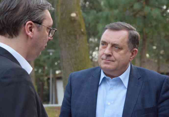 VUČIĆ I DODIK NA PETROVAČKOJ CESTI: “Nikad se nećemo odreći svog ognjišta, ni imena ni prezimena”