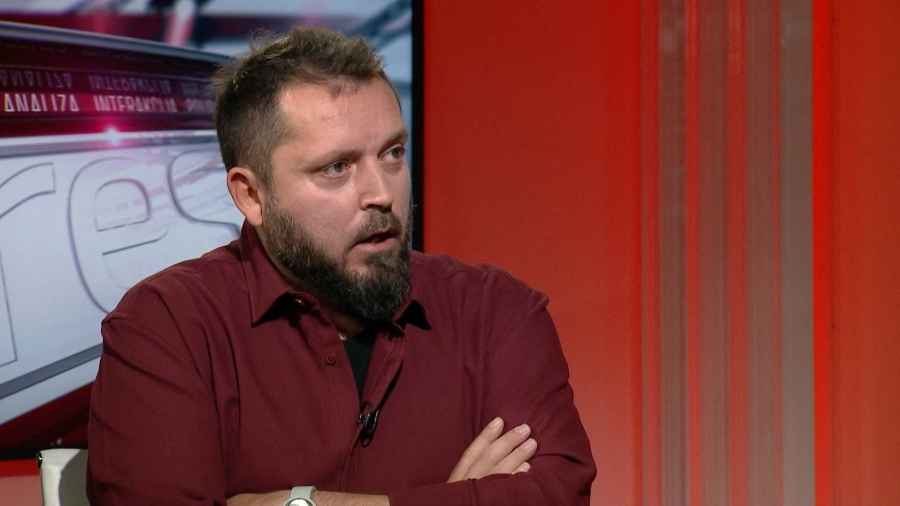 DRAGAN BURSAĆ: Građanska Crna Gora je umrla, samo joj to neko mora reći!