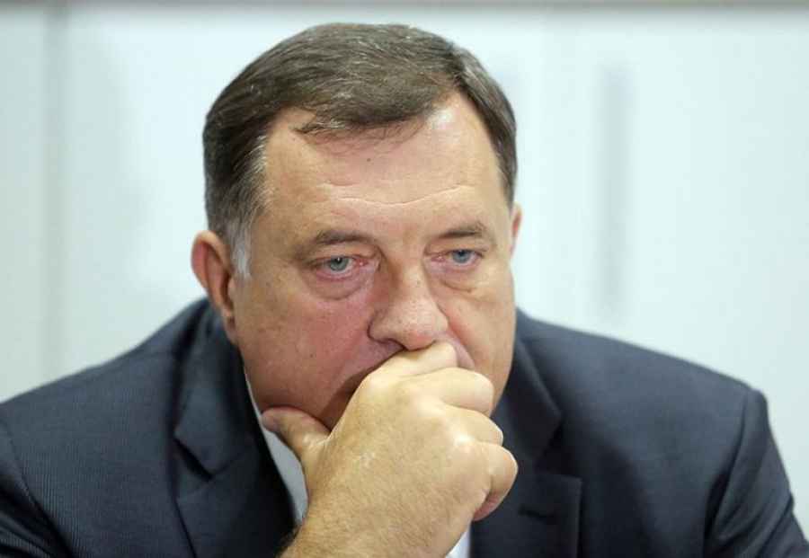 SA DRUGE STRANE: “Slamanje režima u RS-u biće detaljno, sistematično i potpuno; Dodik je i ovaj put, sa protestima, pravio ‘zamku’, ali se…”