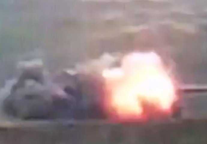 PRAVO U METU: Jermenska raketa razara azerbejdžanski tenk….