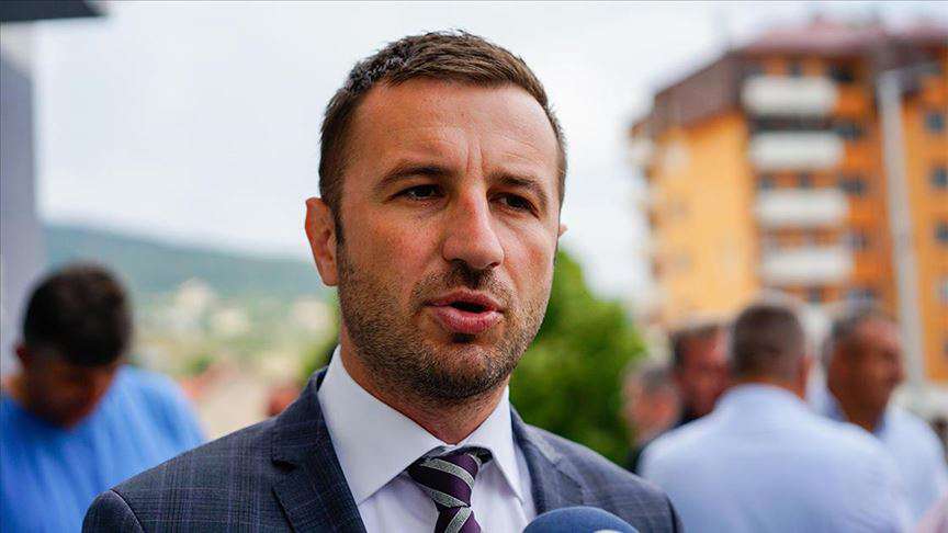 SEMIR EFENDIĆ KONSTERNIRAN RAZVOJEM SITUACIJE: „Christian Schmidt je imenovan sa specijalnim zadatkom u našoj zemlji, on je smislio prevaru…“