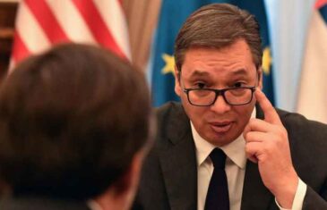 Vučić: Tjeraju nas da priznamo Kosovo, pred Srbijom su teške sedmice