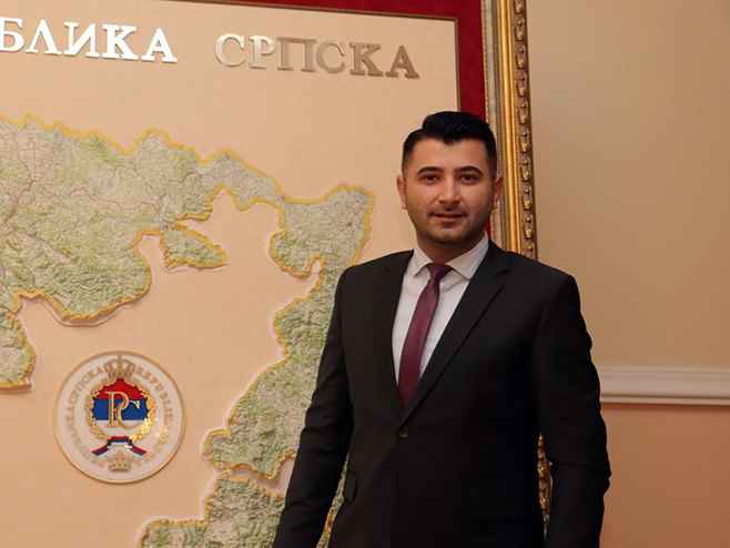 ŠUKALO OTKRIO KAKVA NERVOZA VLADA U DODIKOVOM OKRUŽENJU: “Za Republiku Srpsku dolaze…