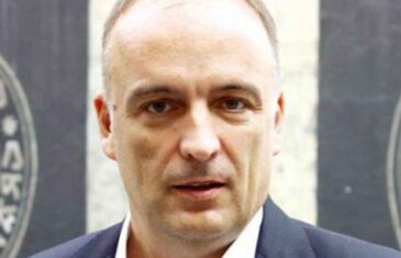 BIVŠI AMBASADOR BiH DRAŠKO AĆIMOVIĆ OGOLIO SVE DO KRAJA: „Zašto predsjedavajući Savjeta ministara u proteklih godinu dana nije bio primljen u Srbiji…“