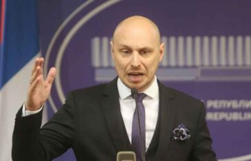 ZAISKRILO U STUDIJU: „Nasilna smjena predsjednika Srpske – napad na ustavno uređenje, mi Srbi smo opet spremni ‘skidati glave'…“