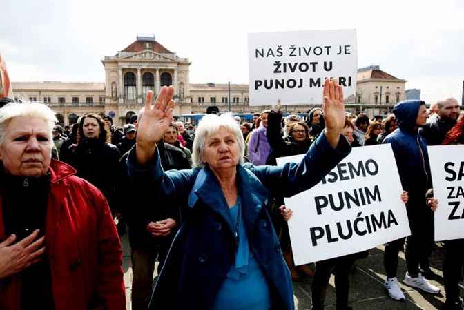 Pogledajte kako su izgledali prosvjedi protiv mjera u Hrvatskoj i diljem Europe