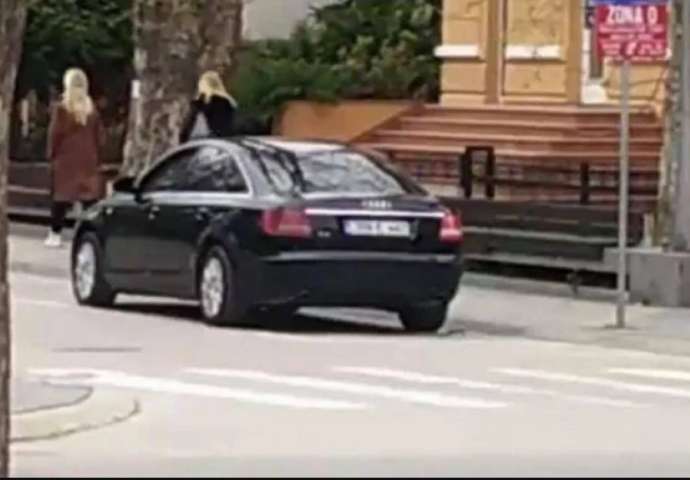 Članove grupe “Pravda za Davida” danima prati crni Audi: “U pitanju je Specijalna jedinica MUP-a RS, sigurnost nam je ugrožena”