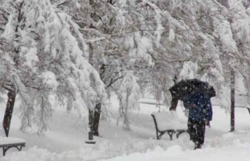 U UTORAK NE IZLAZITE IZ KUĆE, METEOROLOG OBJAVIO UPOZORENJE: Evo šta nas čeka, NAJVEĆI APRILSKI SNIJEGOVI DOSAD