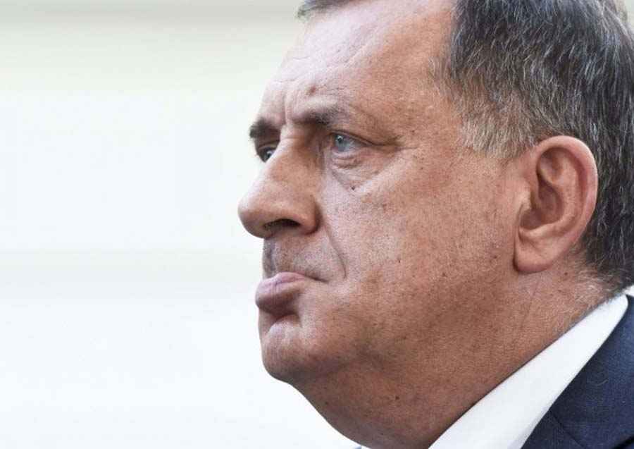 MILORAD DODIK UTVRDIO POLOŽAJ: “O imovini nema pregovora u novoj vlasti, ona pripada RS-u, kome smeta…”