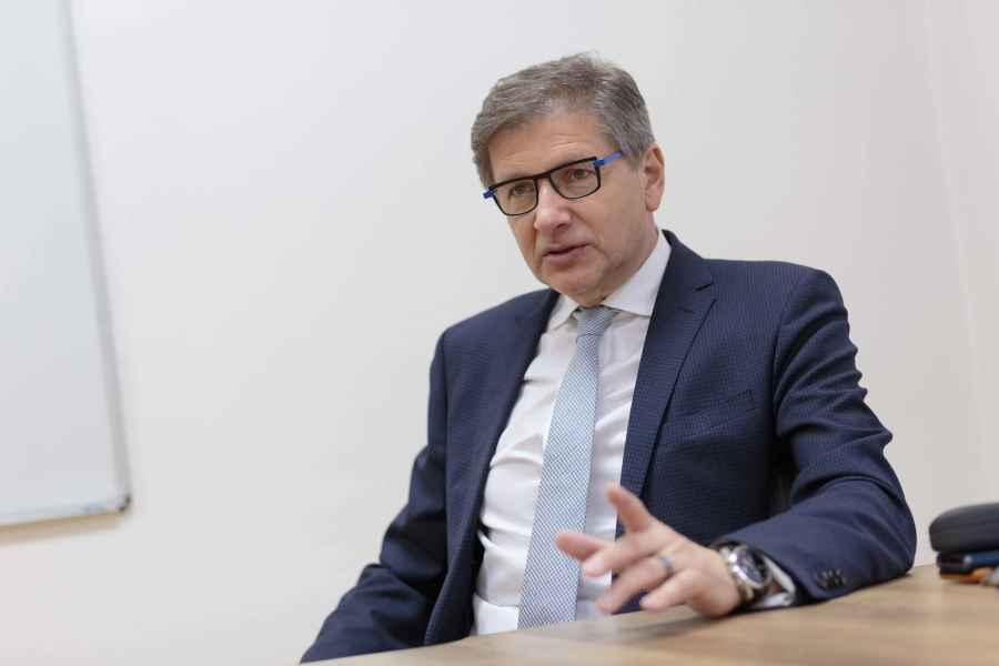 MIRSAD HADŽIKADIĆ UPOZORAVA: “Dodik nastavlja pohod ka potpunoj kontroli države”