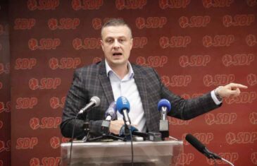 Mijatović poručio SDP-ovcima: Moramo raditi, naša obaveza su građani BiH, a ne Dodik, Čović i Izetbegović