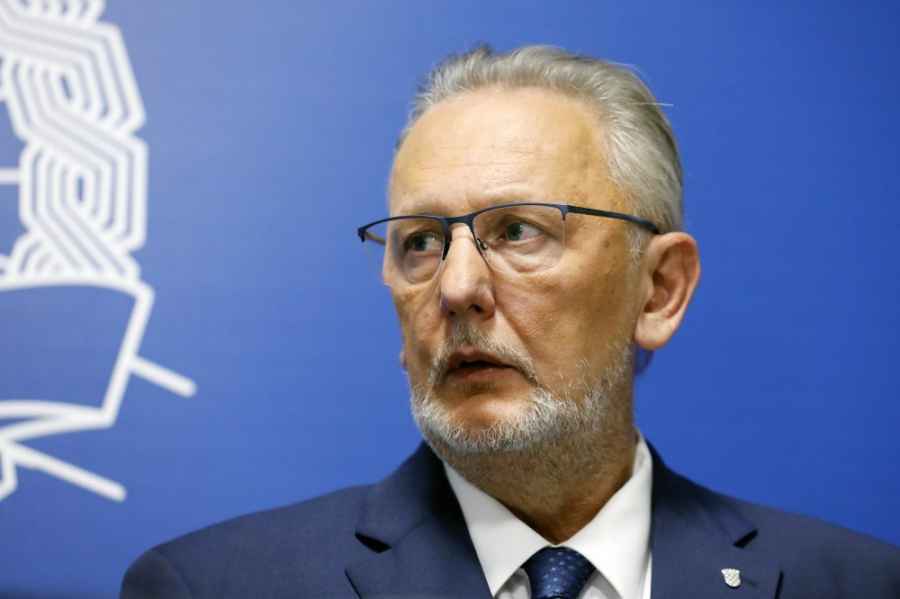 MINISTAR UNUTRAŠNJIH POSLOVA HRVATSKE NA STO MUKA: Božinović komentirao sramotne snimke sa bh. granice…