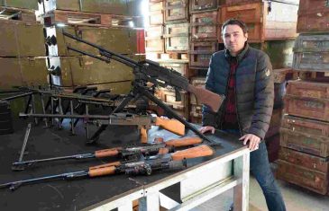 VLASNIK ZAGREBAČKE FIRME “SCOUT”: “Evo kakvo sam oružje uvezao iz BiH. Pa, može li se iz ovih pušaka još pucati”