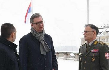 ŠTA SE KRIJE IZA SVEGA: Vučić nakon povratka generala iz Republike Srpske o “teškim razgovorima” i sigurnosti u regionu…