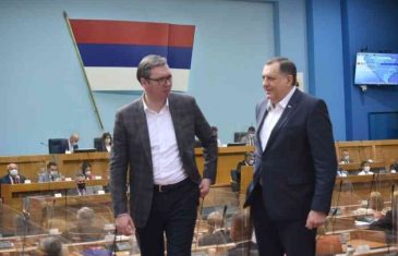 Zbog čega su u strahu Dodik i Vučić: “Republika Srpska bi mogla biti…”