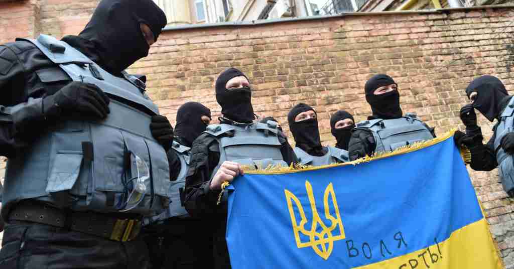 Je li pozdrav ‘Slava Ukrajini‘ podjednako toksičan kao i ustaški ‘Za dom spremni?‘
