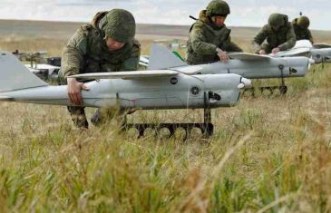 Analitičari: ‘Dronovi su ključni. Ne ubrzaju li Rusi proizvodnju Orlana-10, u problemu su…‘