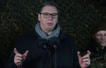 VUČIĆEVE JADIKOVKE ODJEKNULE U HRVATSKOJ: „Ona se treba sramiti jer je na jedan telefonski poziv promijenila svoje stajalište…“