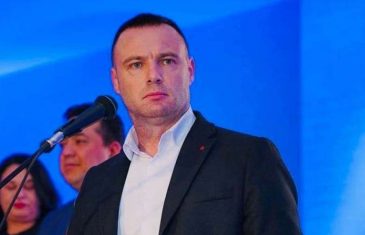 DRAMATIČAN POZIV IZ BANJE LUKE: Vuković uputio apel građanima BiH da budu spremni na…