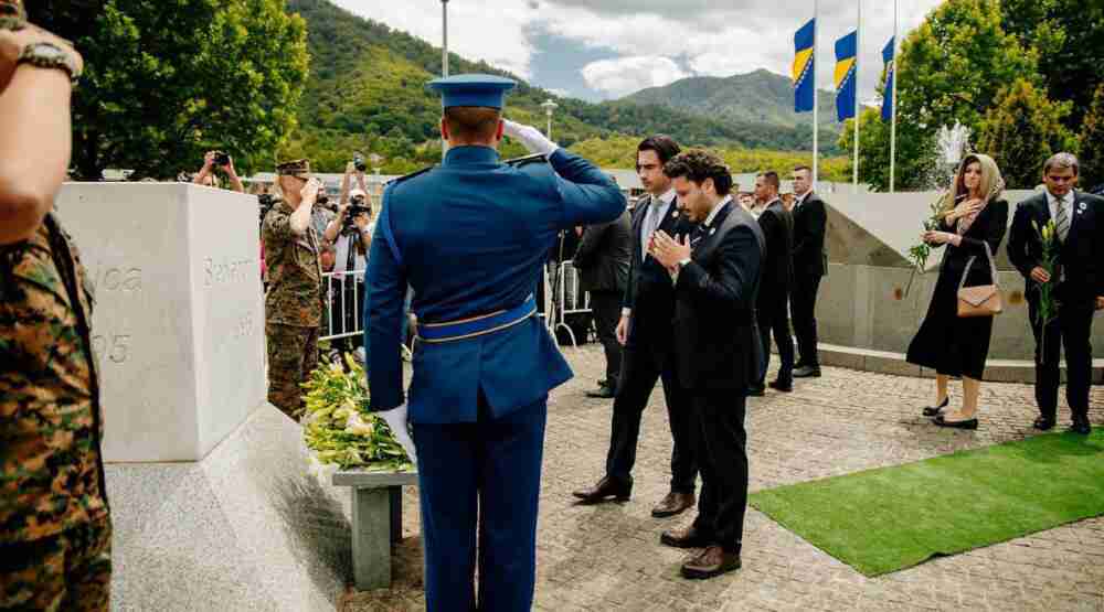 Dritan Abazović se posuo pepelom: Oprostite Majke Srebrenice na nejasno izrečenoj misli