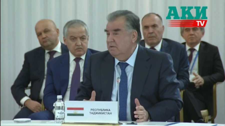 KAKVA ŠAMARČINA PUTINU U ASTANI: Predsjednik Tadžikistana sasuo mu sve u lice – „Vladimire Vladimiroviču, nas nema 100-200 miliona, ALI…“