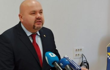 Sivro o dopisu Ministarstva: Bavit ćemo se školama kao da su zdravstvene ustanove, djecu ćemo slati na psihijatriju