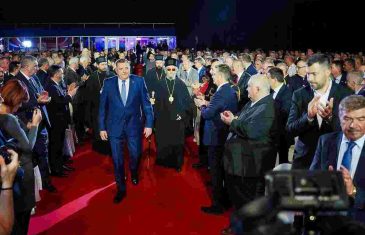 Jedan sasvim “novi” Dodik: Europejac i reformista s ordenom za Putina