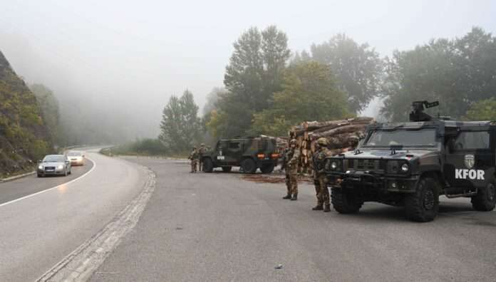 NATO ZABRINUT ZBOG STAVLJANJA VOJSKE SRBIJE U PRIPRAVNOST