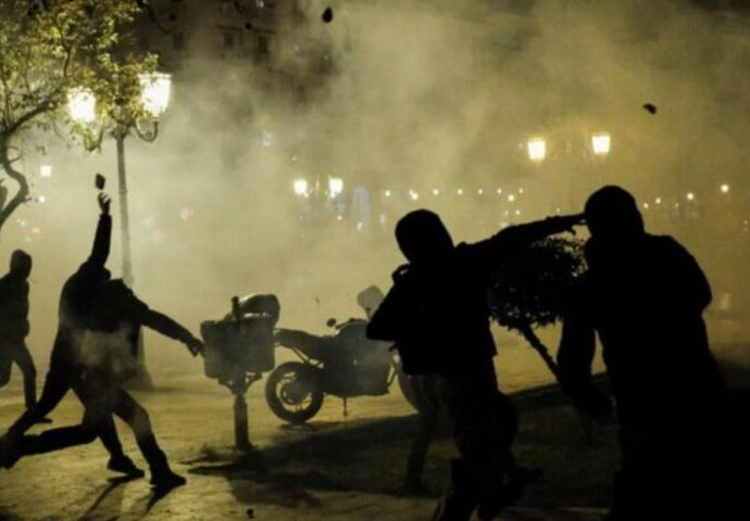 PROCURILI ŠOKANTNI DOKUMENTI: Grčka policija napravila je kobnu grešku…