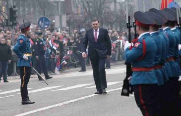 Dodik poručio: Referendum će biti upisan zlatnim slovima u historiji RS