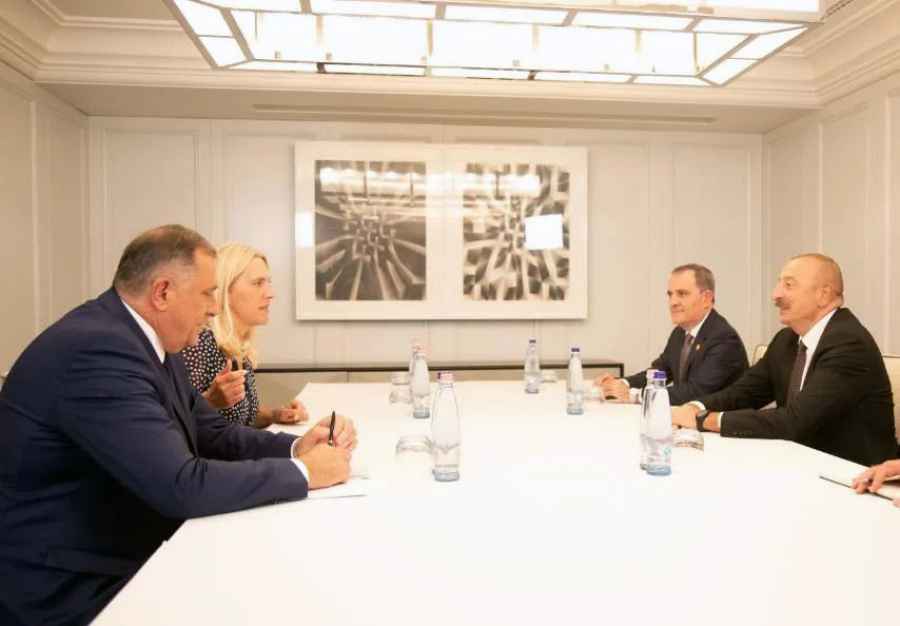 INFO SLOBODANA VASKOVIĆA: Rafineriju nafte u Bosanskom Brodu u vlasništvu Rusije, trebao bi preuzeti Azerbejdžan; Dodik bi posao mogao finalizirati u Moskvi u koju putuje…
