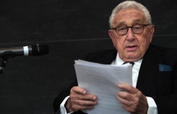 Šta je Kissinger 1995. pisao o BiH: Uprkos embargu, Muslimani su formirali strahovit vojni stroj