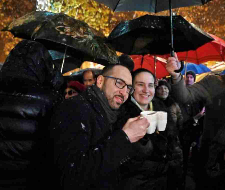 KUNEM VAM SE, ADVENTA MI DEDINOG: Ako je njen zagrebački kolega Tomašević identificirao ubice obitelji Zec, zašto to Karićka nije učinila na spomeniku na Kazanima?