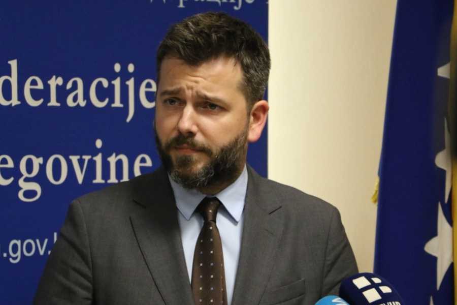 Zuhrić nakon pucnjave u Sarajevu: Bit će još gore, jer “Trojki” je važniji njihov PR nego suočavanje s problemom