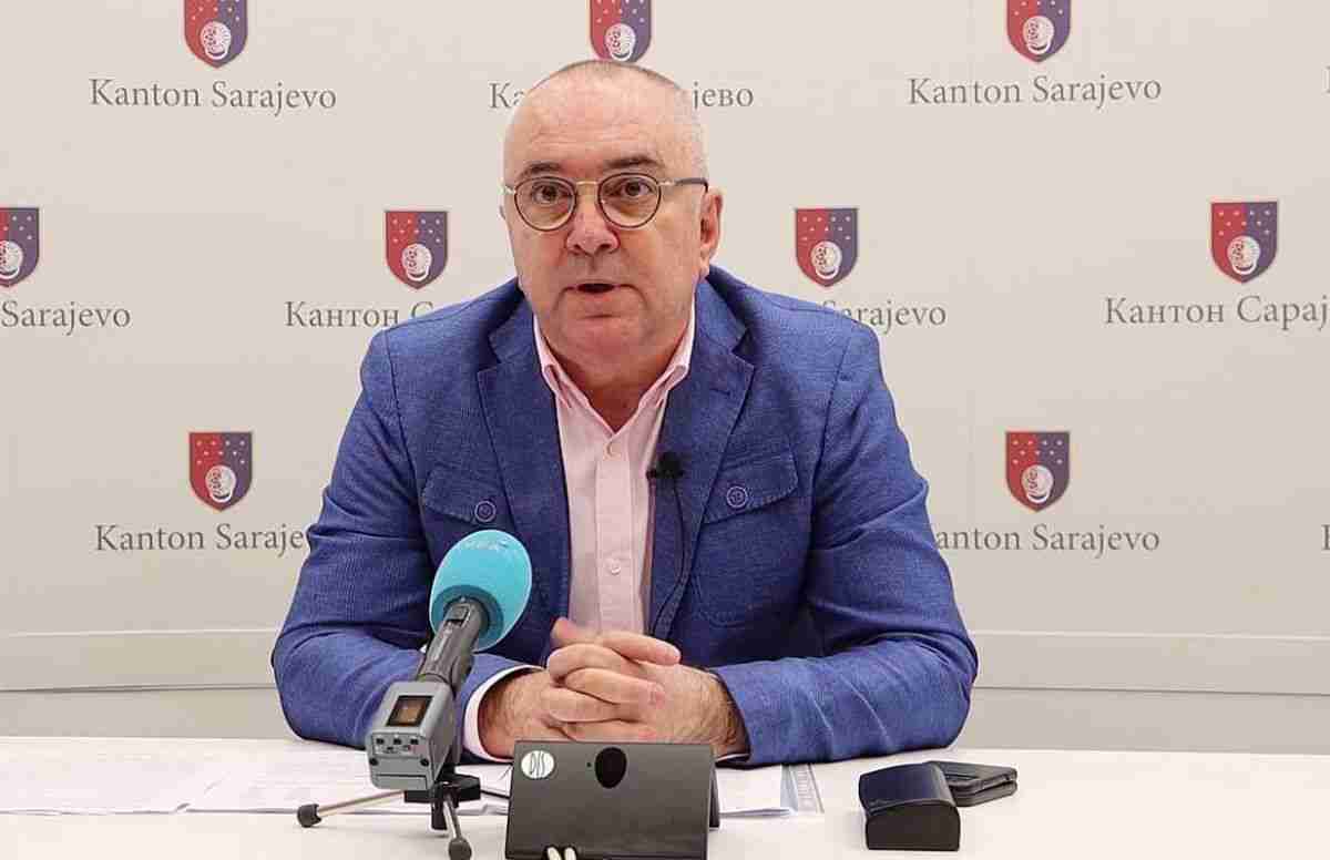 Bečarević pisao Plenkoviću: Može li Bošnjacima bar koske da ostavite?