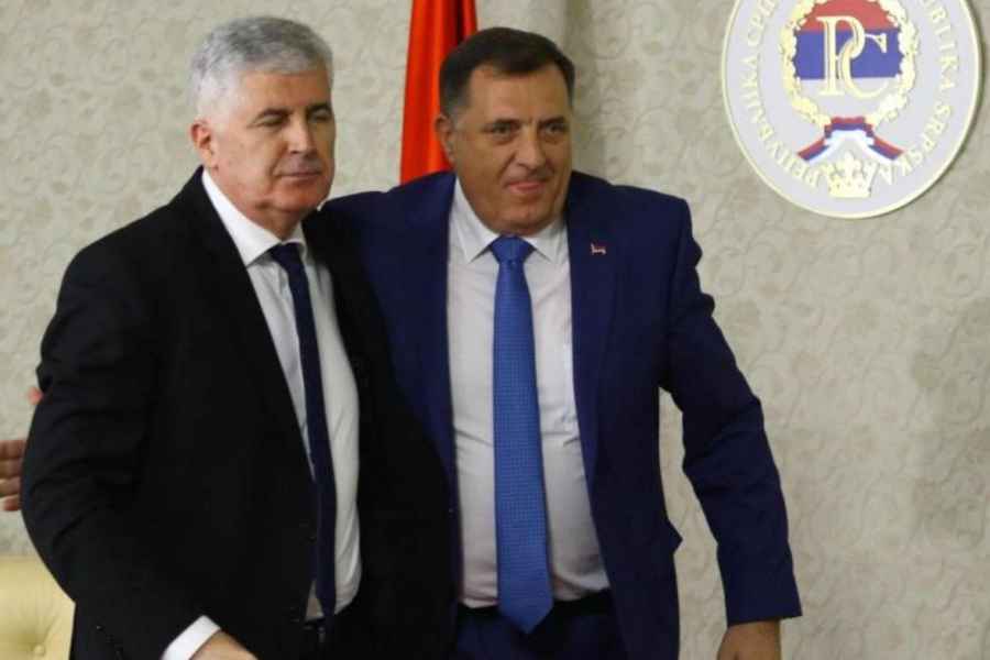 DRAGAN BURSAĆ NA RUBU SMIJEHA: “Kada govorimo o zaslugama političara, pogotovo tandem Dodik-Čović koji zdušno rade…”