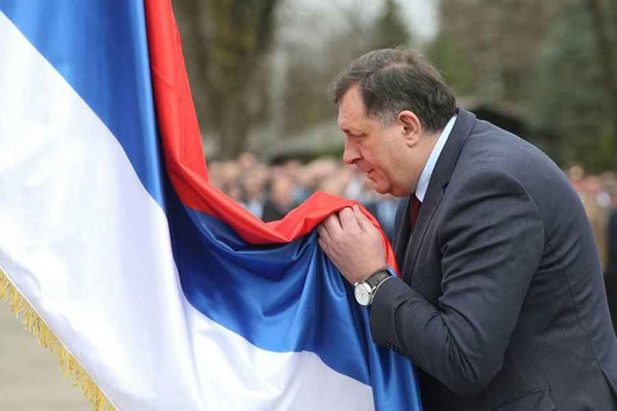Dodik: Vojsku Republike Srpske stvorio je srpski narod