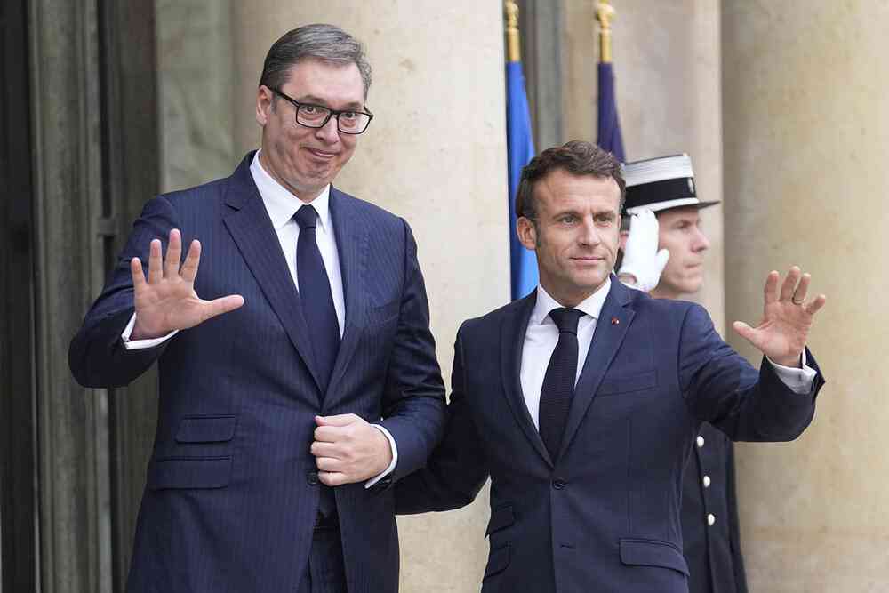 KUHA U SRBIJI: Poziv Vučiću da odmah stavi na uvid građanima sve što je Srbija potpisala u Parizu…