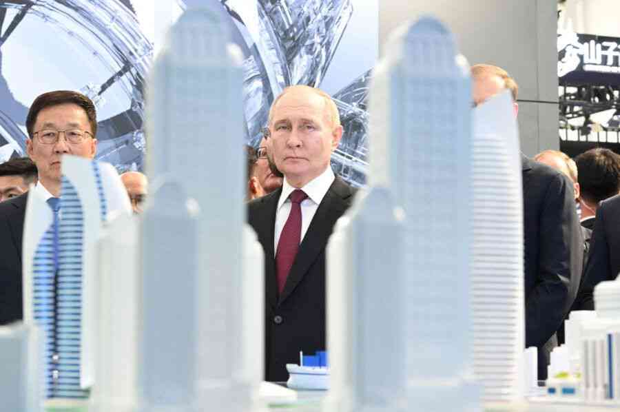Putinov “blickrig” potresa Evropu: “Dopustite Ukrajini da sa oružjem SAD-a raketira Rusiju”