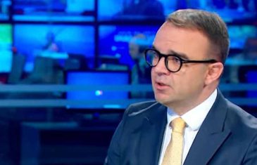 SKANDAL PRED KAMERAMA: Pogledajte šta je u Beogradu izjavio ambasador BiH Aleksandar Vranješ…