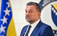 KONAKOVIĆ SE VRAĆA U BiH I NAJAVLJUJE: “Ne damo na Sarajevo – danas istina o svemu”