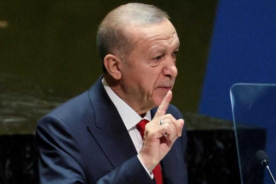 BIJES U TURSKOJ: Erdoganova zabrana stupila na snagu, uslijedile su oštre kritike…