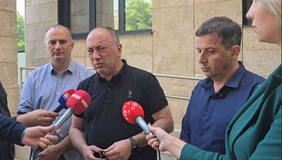 CRNADAK I VUKANOVIĆ NA PRESSU U TREBINJU: “Sramota u srcu Evrope” – “Čović je sada u proceduru uputio zakon u dogovoru…”