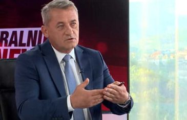 BIVŠI RUKOVODILAC SIPA-e UZBURKAO DUHOVE: “Akcija u Brčkom znakovita, Dodik se može uhapsiti bez…”